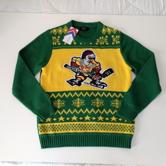 Green Yellow Crew Neck Sweater - Picture 1 of 9